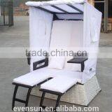 Rattan Beach Basket thumbnail-1