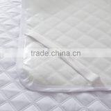 Wholesales Elastic Fitted Crib Sheet Waterproof Quited Design thumbnail-2