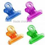 Plastic Clip thumbnail-1