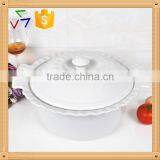 13" Round Porcelain Bakeware With Lid thumbnail-1