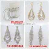 High Quality Prismatic Shape Crystal Rinestone Earring thumbnail-5
