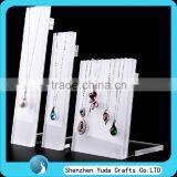 L Shape Acrylic Material Jewelry Display Rack With Slot for Necklace Display thumbnail-2