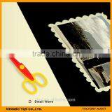 Cheap Price Different Kinds of Scissors/ Small Wave Scissors for Shape Cutting thumbnail-1