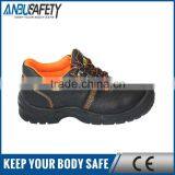 Anti Slip Low Cut Water Resistant Safety Shoes thumbnail-1