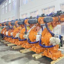ABB industrial robot IRB 6640-235/2.55 range 2.55 meters load 235KG handling palletizing