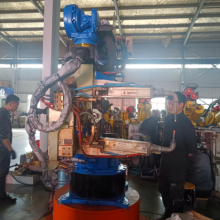 Industrial Robotic Arm Arc Welding Yaskawa Automatic Welding Machine Robot ES200D thumbnail-3