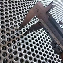Galvanized Perforated Metal Mesh Wall Panel, Perforated Grating, Black Steel, Aluminum Micro-perforated Panel thumbnail-4