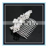 Newest Design White Pearl and Crystal Flower Wedding Bridal Claw Clip Hair Accessories Comb thumbnail-3
