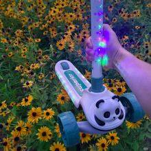 Kids Scooter Kick Scooter Toys Glowing 3-wheel Scooter With Music and Lights thumbnail-1