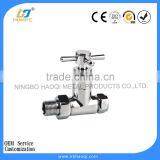 Automatic thermostatic valve heating radiator