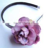 Hair Band With Flower thumbnail-3