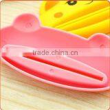 M038 Cute Cartoon Wholesale Cleansing Cream Squeezer Toothpaste Squeezer thumbnail-4