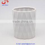 Popular Design White Ceramic Flower Vase Home Decoration thumbnail-2