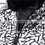 Made in China Outdoor Hoodies Men's Waterproof and Reversible Softshell Jacket thumbnail-5