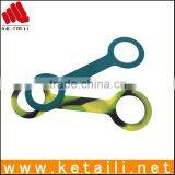 China Hot Sale Fashion Colorful Eco-friendly Pyramid Perfume Bottle Silicone Belt Flip Running Flip Belt thumbnail-2