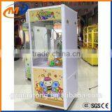 Mantong Prize Game Machine/ Toy Claw Crane Game Machine on Sale With Beautiful Design thumbnail-6