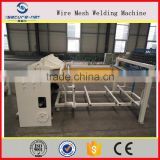 Automatic welded wire mesh cutting machine
