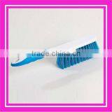 Plastic Bed Brush thumbnail-1