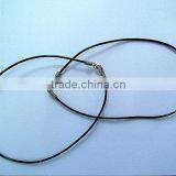 High Quality Classical Plastic Handle Leather Jumping Ropes thumbnail-2