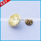 New Product China Manufacturer Magnetic Clothing Unique Lapel Pins Soccer Metal Badge thumbnail-2