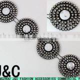 New Fashion Round Plastic Chain Mesh Trimming With A Rhinestone