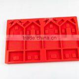 11200 Gingerbread House Shape Silicone Cake Mold thumbnail-4