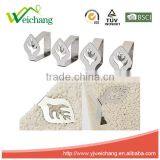 WCTS03M 4pcs Leaf Stainless Steel Table Cloth Clips Table Cover Holder Party Picnic Clamps thumbnail-2