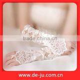 Bowknot Embellishment Long Style White Lace Glove thumbnail-1
