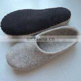 Wholesale 100 % Polyester Nonwoven Felt Natural Warm Handmade Wool Felt Shoes thumbnail-6