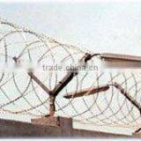 Flat Razor Barbed Wire thumbnail-1