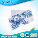 China Supplier Nonwoven Printed Machine Cutting Tablecloth thumbnail-2