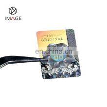 Маленькие серийно пронумерованные голографические наклейки для брендовой упаковки thumbnail-1