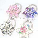 Metal Foldable Bag Hanger thumbnail-6