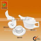 China Factory Wholesale Custom Ceramic Porcelain Elegant Design Tea Set thumbnail-2