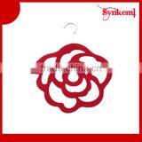 Flower Shaped Velvet Scarf Hanger Wholesale thumbnail-1