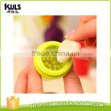 Small Plastic Tool for Mashing Garlic thumbnail-3