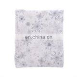 100%Polyester Super Soft Coral Fleece Snowflake Printed Plush Throw Blanket thumbnail-2