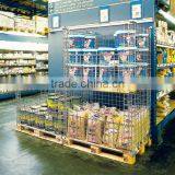 Warehouse Metal Collapsible Storage Cage with wooden pallet