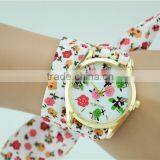Geneva Korea Style Girls Watch Fabric Watch Strap Bracelet Watches for Women thumbnail-1