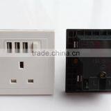 AC 110V-250V UK Socket 3 USB Port DC 5V 2100mA Power Switch Wall Outlet thumbnail-3