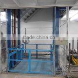 Electric Hydraulic Guide Rail Chain Lift For Outdoor Working thumbnail-1