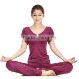 Custom Factory Price Simple Beautiful Women Fitness Sportwear Fitness Yoga Uniform in China thumbnail-2