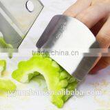 Kitchen Stainless Steel Chop Safe Finger Guard , Cutting Guard , Safe Slice,teel Finger Hand Protector Guard thumbnail-5