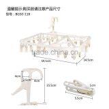 Plastic Cloth Hanger & Hook thumbnail-3