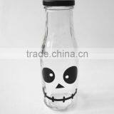Black Skull Head Decorate Glass Bottle for Juice or Liquior With Metal Lid Straw thumbnail-2