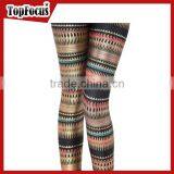 Fashionable Sublimated Custom Logo Gym Leggings With Pockets thumbnail-6