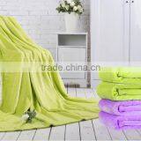 Hot Sale Warm Thick Cozy Soft Wholesale Made in China 100% Polyester Fleece Throw Bedding Set Solid Flannel Blanket thumbnail-4