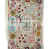 Wholesale New Design White Base Suzani Hand Embroidered Wall Hanging Tapestry thumbnail-5
