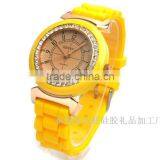 2013 Popular New Square Silicone Watches With Diamond thumbnail-1