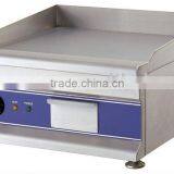 Electric Griddle thumbnail-1